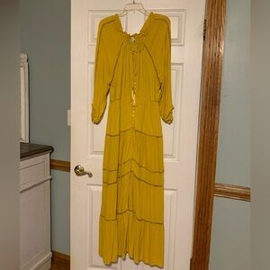 Maxi dress size large